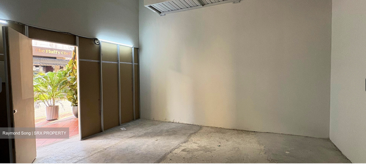 Kampong Glam Conservation Area (D7), Retail #495727211